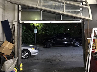 Emergency Garage Door Repairs In New Hope